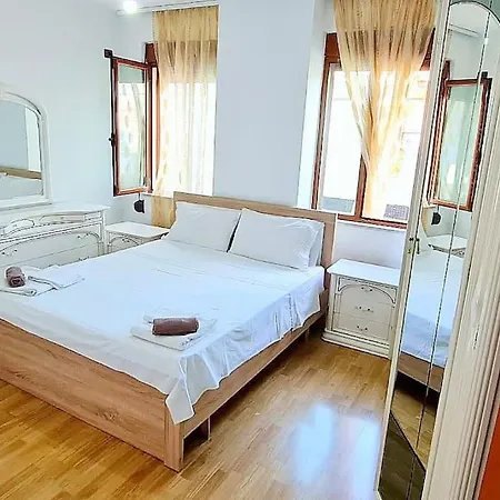 Cheap With Spacious Balcony Apartment Tirana